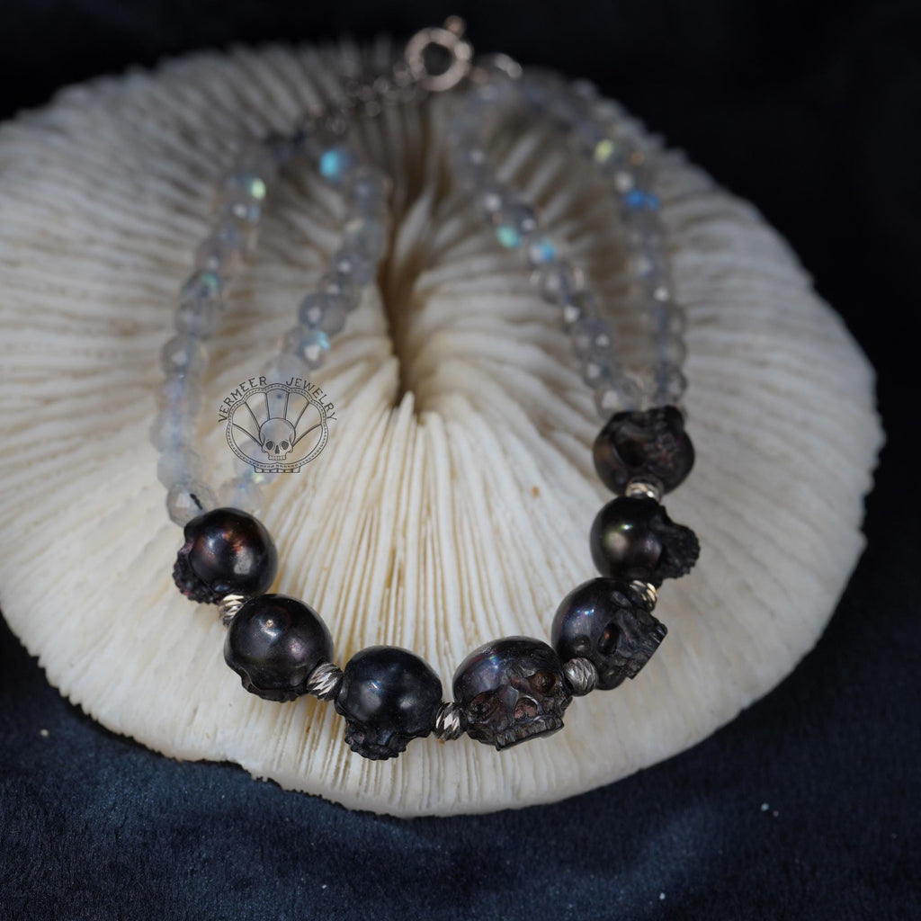 skull carved pearl bracelet black skull pearl black moonlight stone energy bracelet Memento Mori Mourning Jewelry