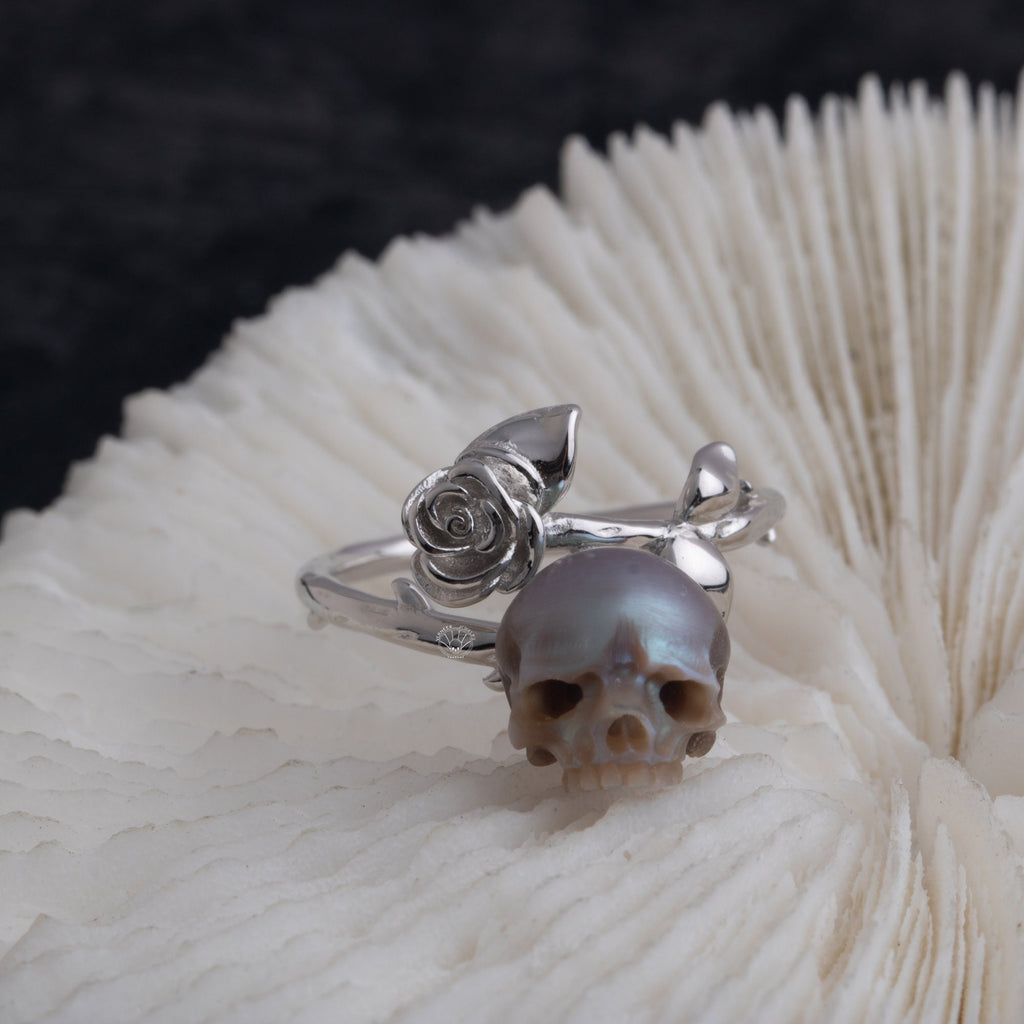 Rose Promise Ring 925 silver pearl carved skull ring