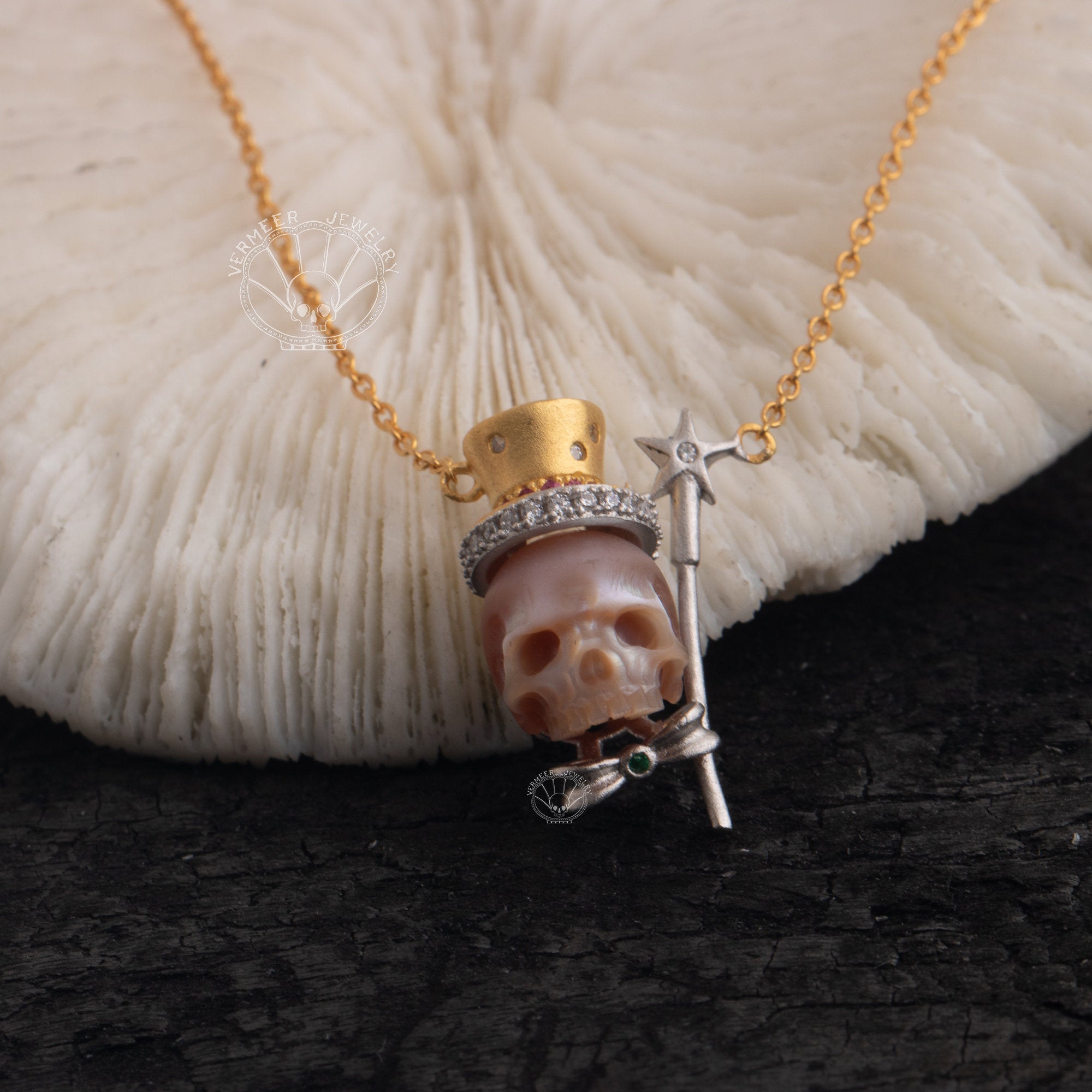 Magic Man Necklace skull carved pearl S925 silver necklace