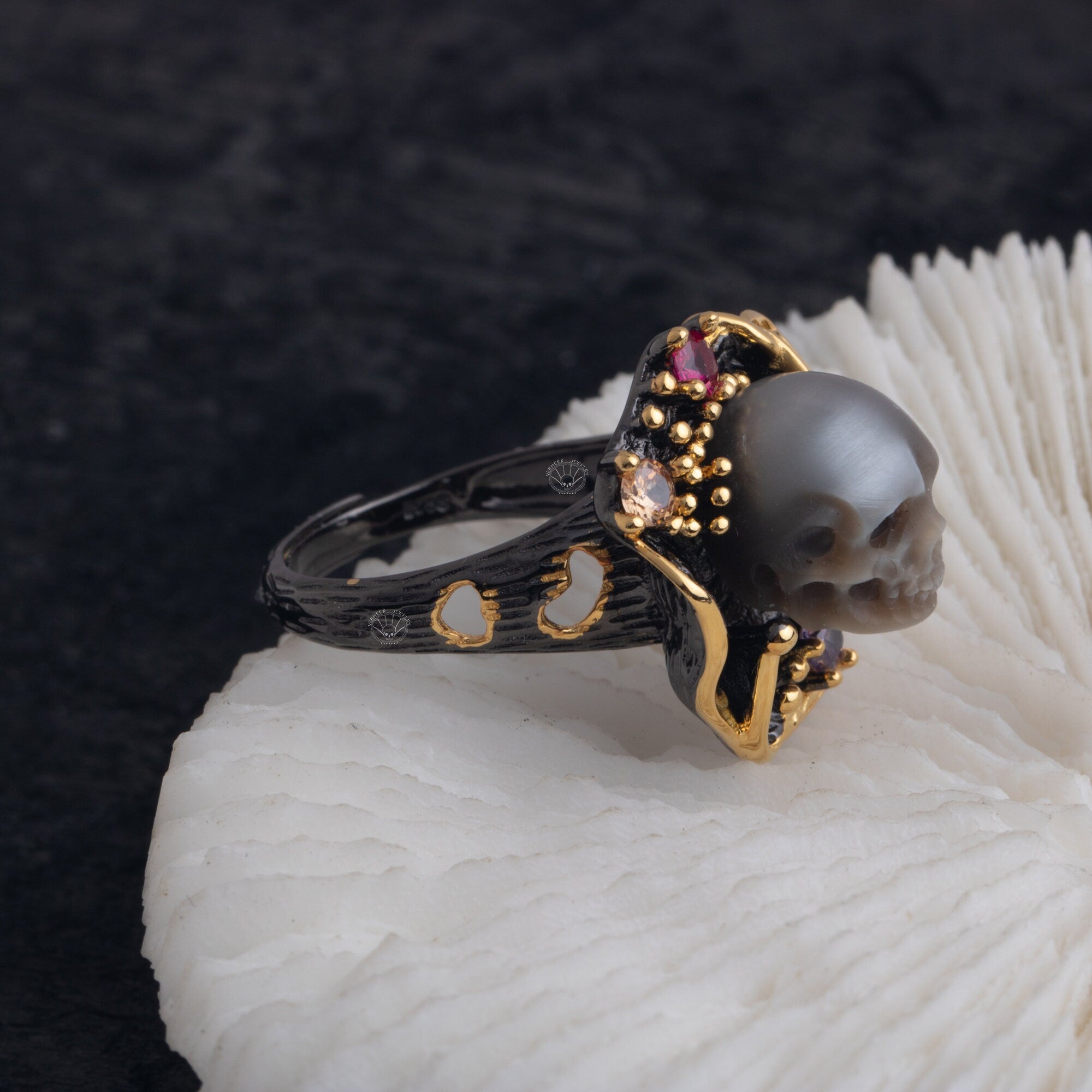 Winter Ring black color handmade 925 silver skull carved pearl ring