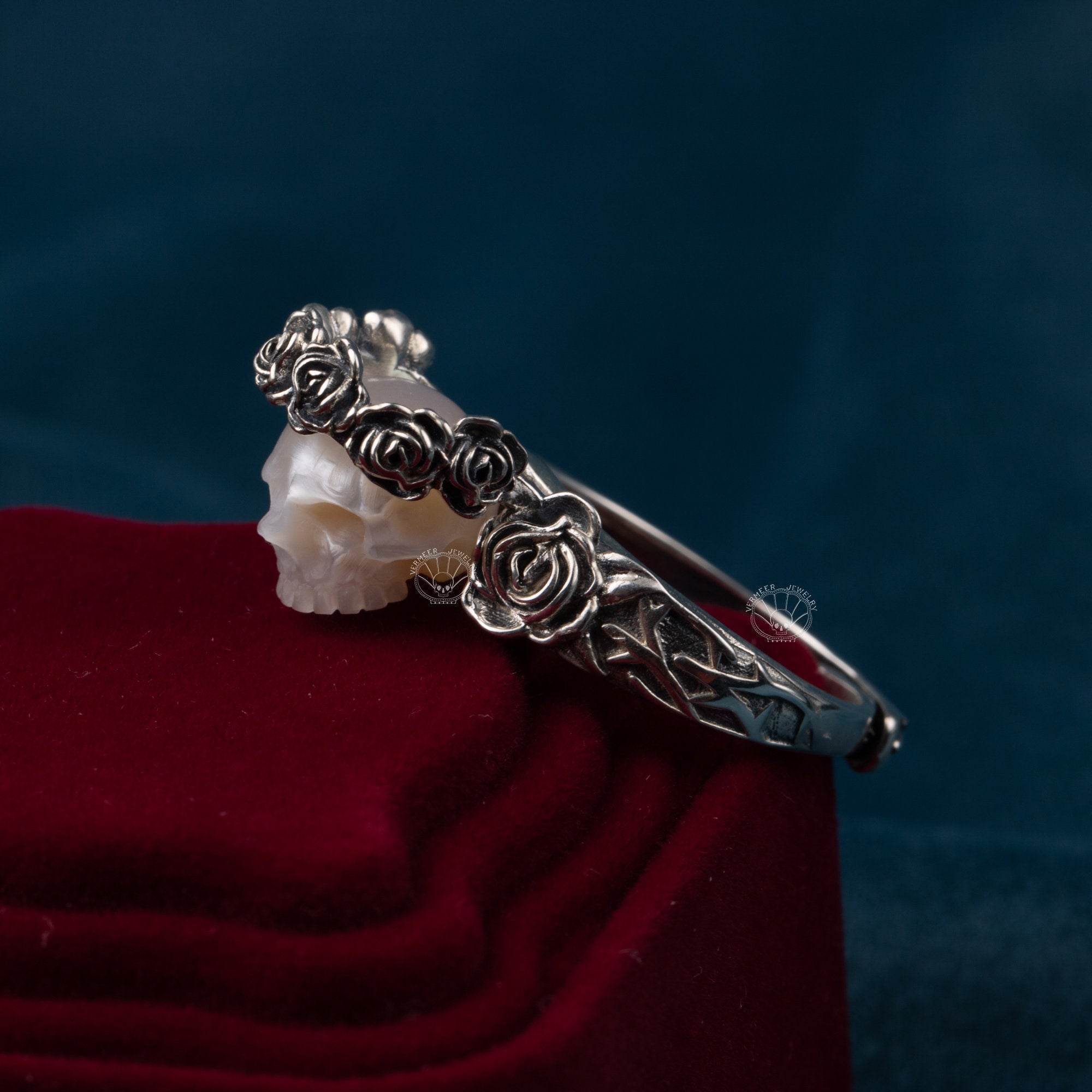 Artemis' Garland Ring 925 silver pearl carved skull ring wreath sterling silver ring