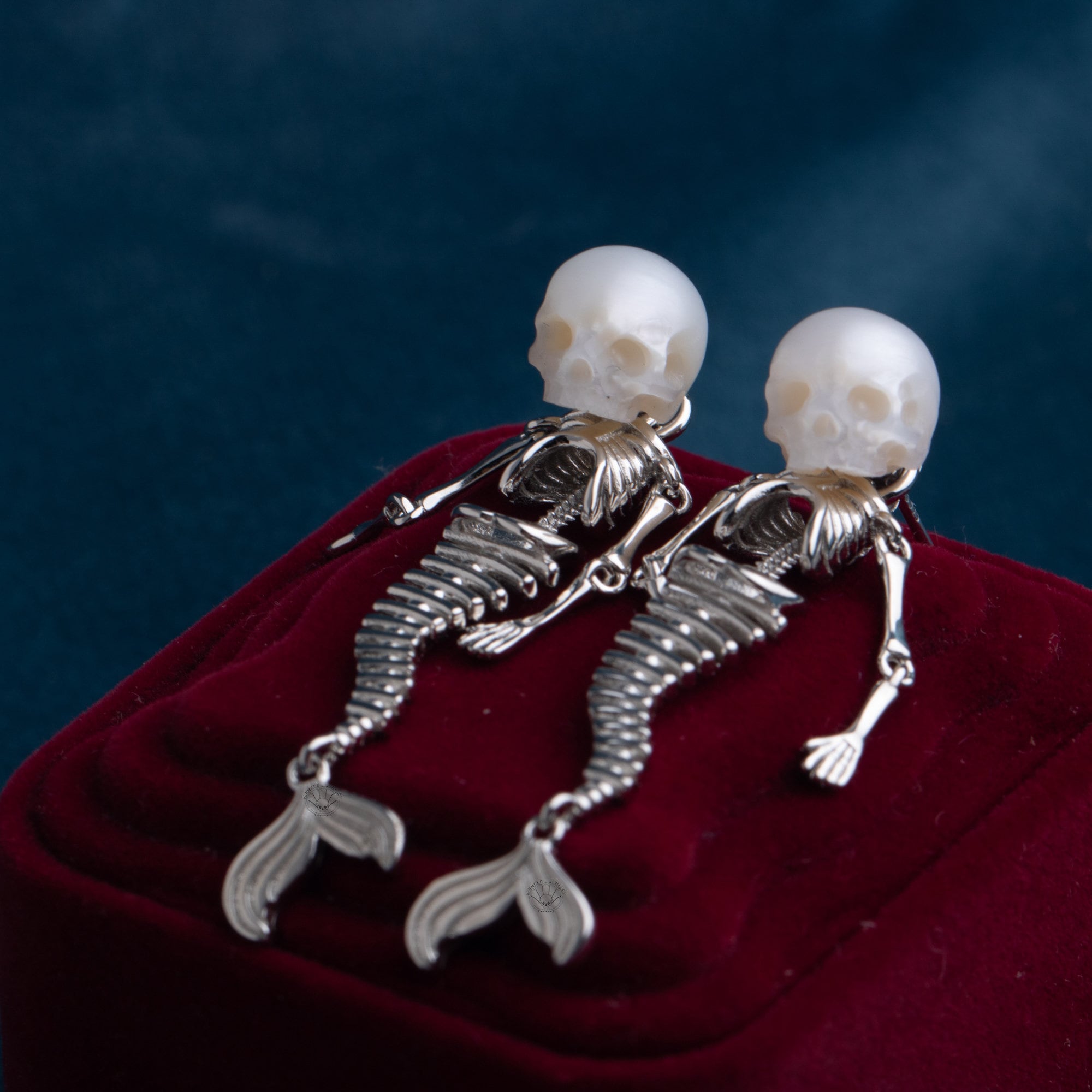 Mermaid And Gentlemen Skeleton Shape Earring skull carved pearl S925 silver earring