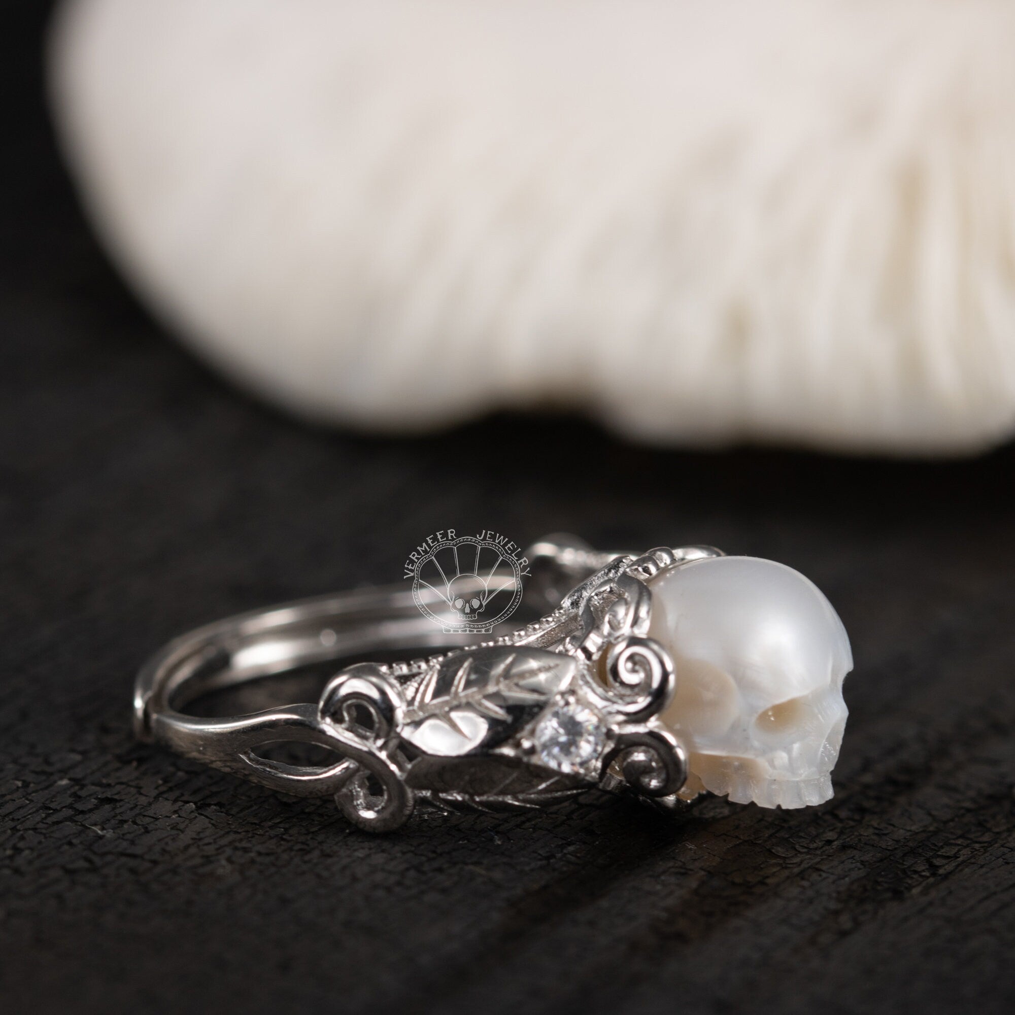 Tree Of Knowledge Leaf Ring skull carved pearl ring leaf shape freshwater pearl handmade 925silver engagement ring with zircon