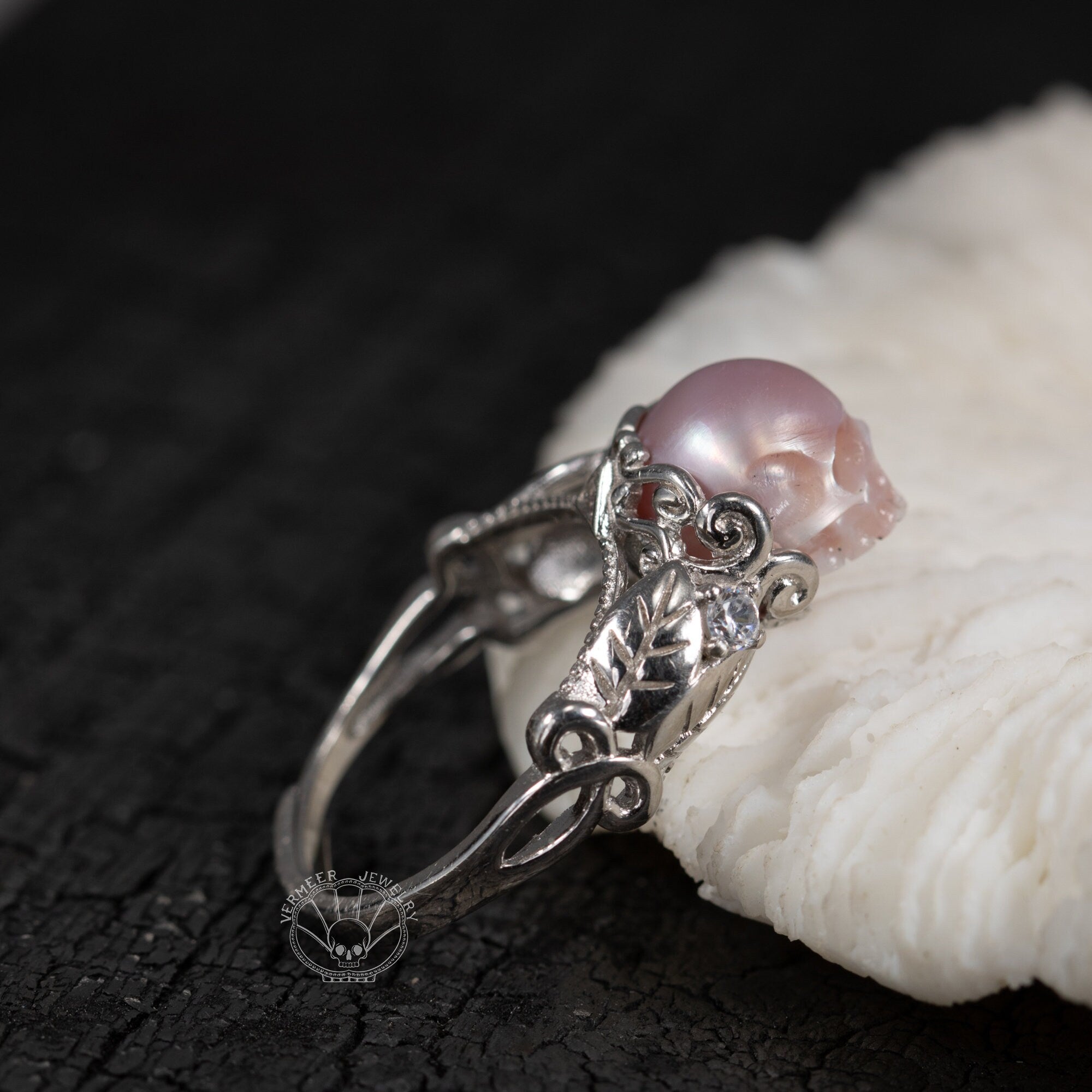 Tree Of Knowledge Leaf Ring skull carved pearl ring leaf shape freshwater pearl handmade 925silver engagement ring with zircon