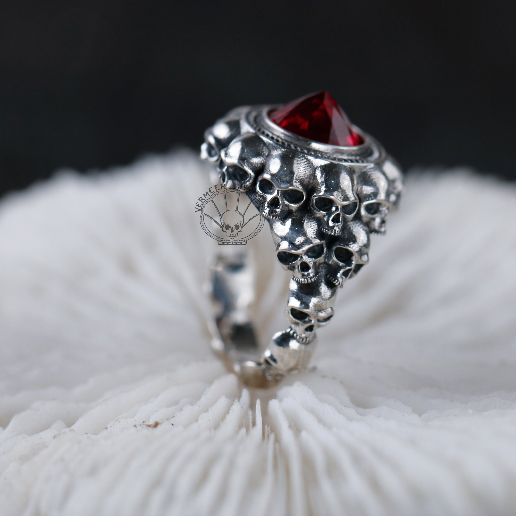 skull ring 925sterling silver ring with skull arround the ruby for wedding statement ring