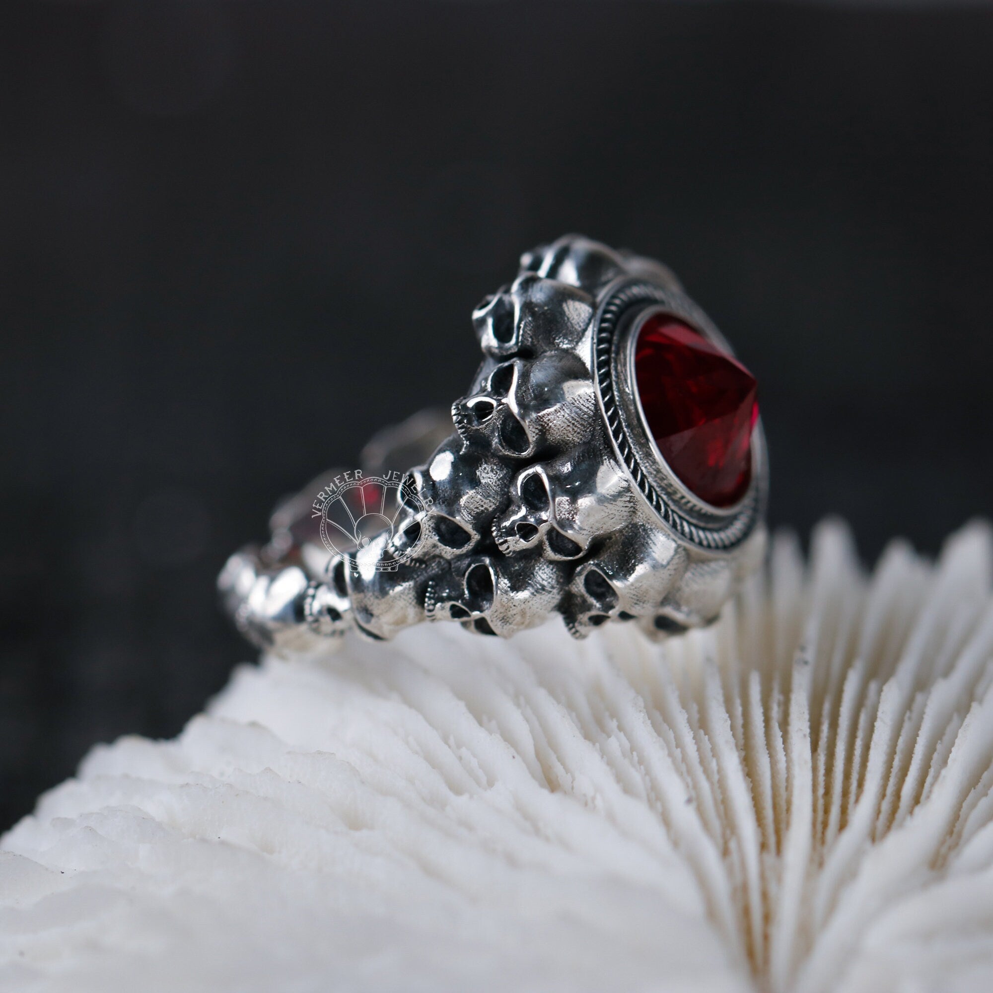 skull ring 925sterling silver ring with skull arround the ruby for wedding statement ring