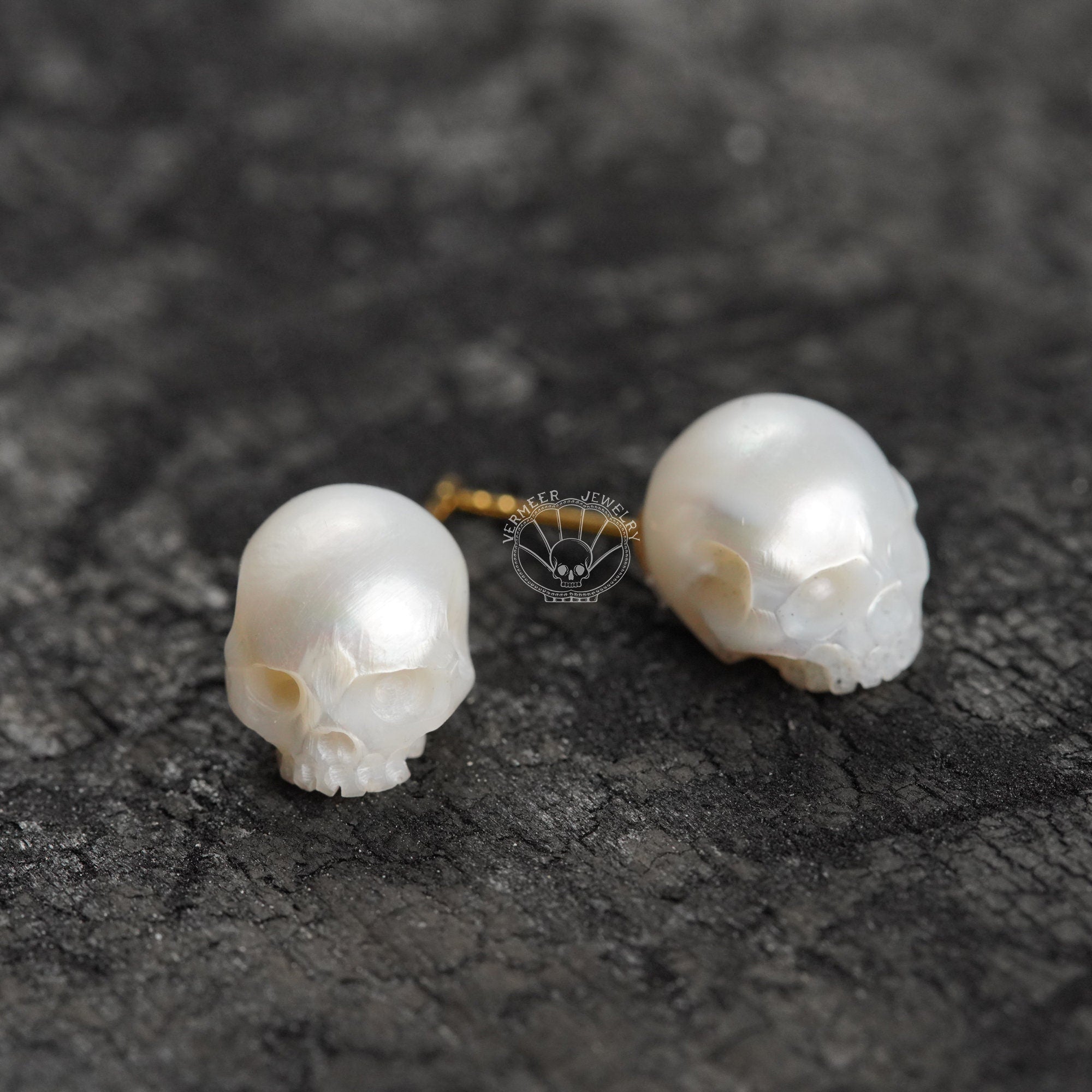 skull pearl earring stud Minimalist style handmade jewelry for lover