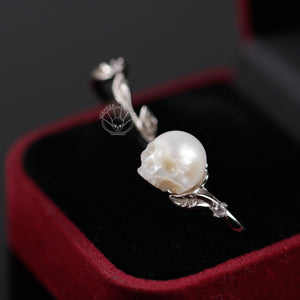 Open image in slideshow, pearl skull ring &#39;&#39;elve of the forest&#39;&#39; stacking bands sterling silver rings gothic dark jewelry engagement ring for wedding
